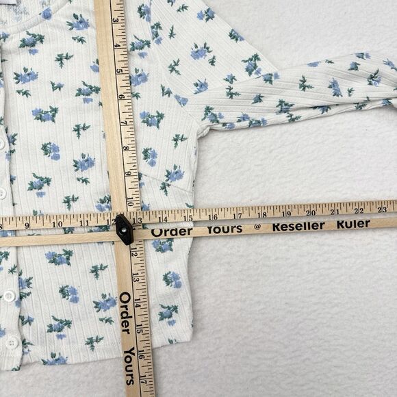 Princess Polly Top Size 4 White Blue Floral Y2K Style Button Front Long Sleeve - Picture 7 of 8